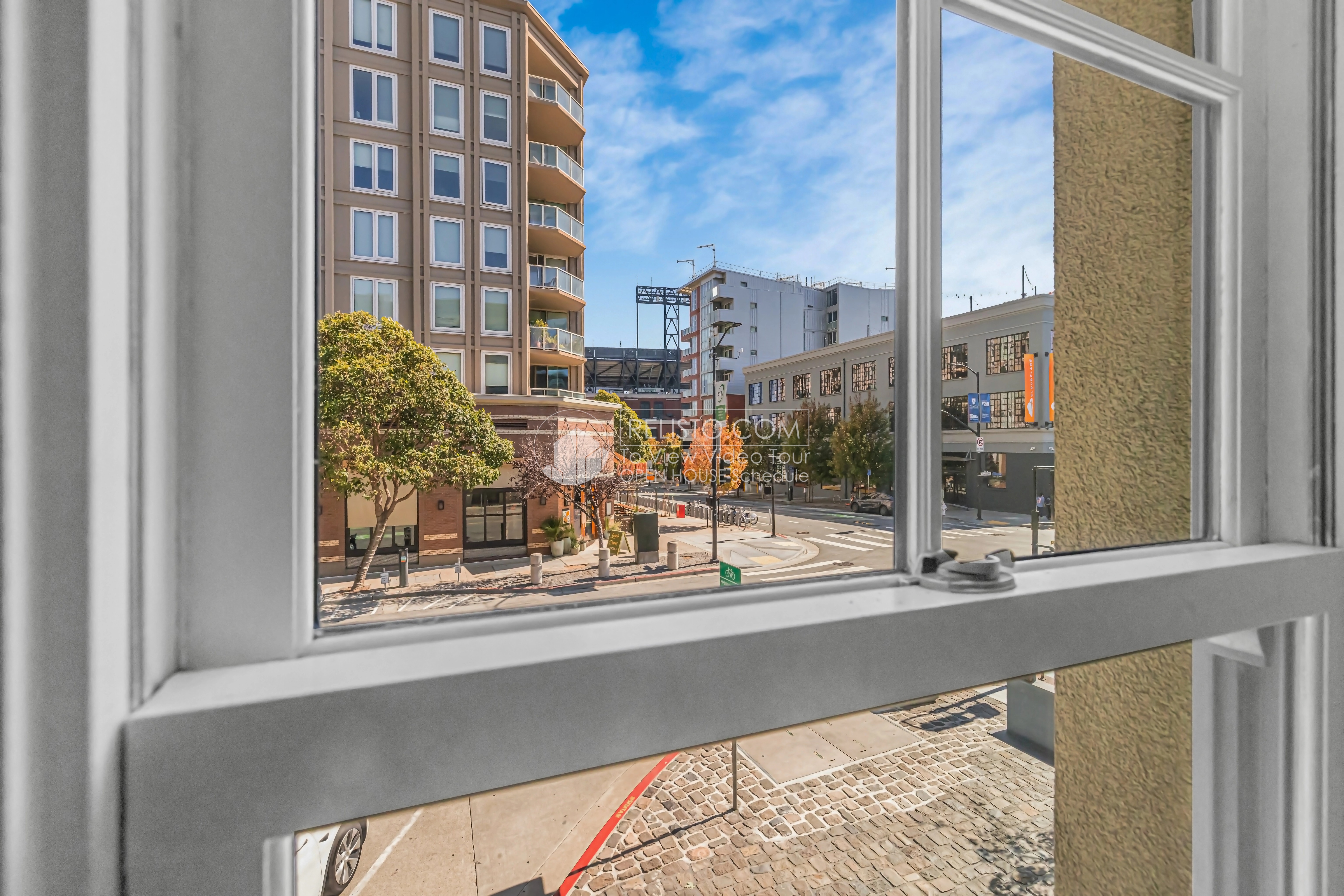 Listing image 9