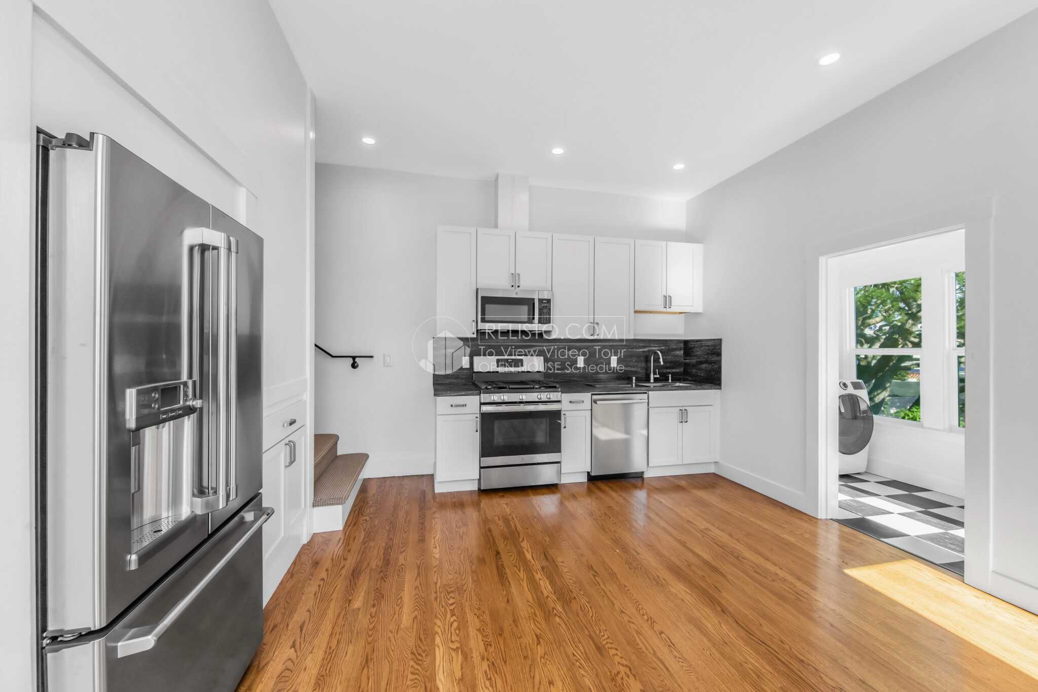 Listing image 9