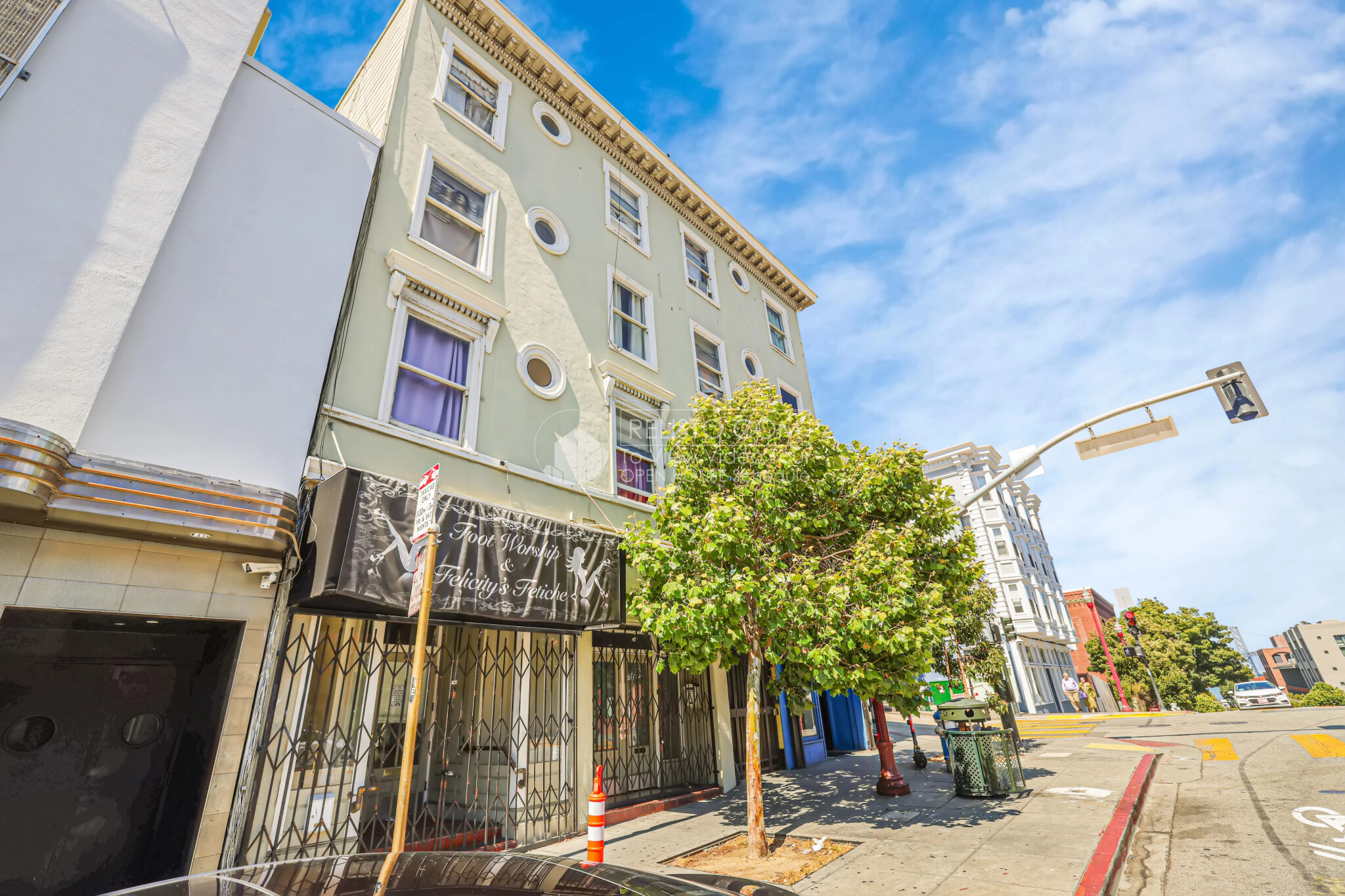 402 Broadway