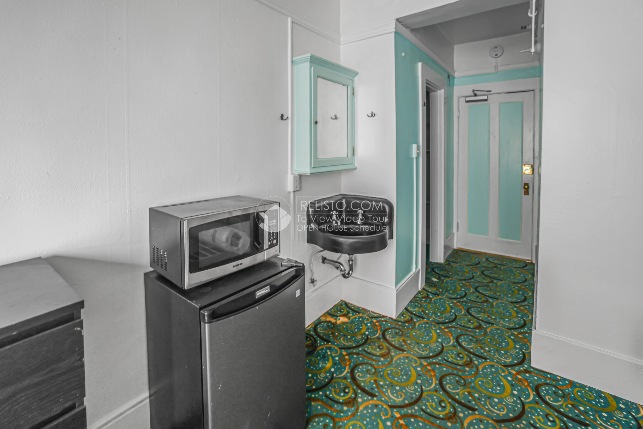 Listing image 4