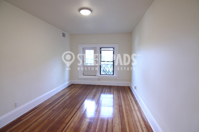Photos of apartment on Westbourne Ter.,Brookline MA 02446