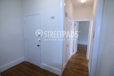 1539 Beacon St, Coolidge Corner