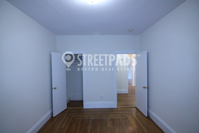 1539 Beacon St, Coolidge Corner