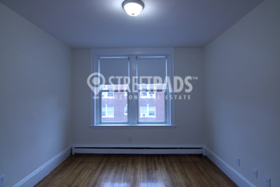 1539 Beacon St, Coolidge Corner