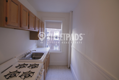 Photos of apartment on Summer St.,Somerville MA 02143