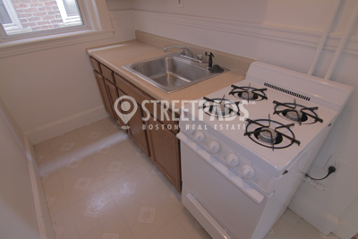 Photos of apartment on Summer,Somerville MA 02143