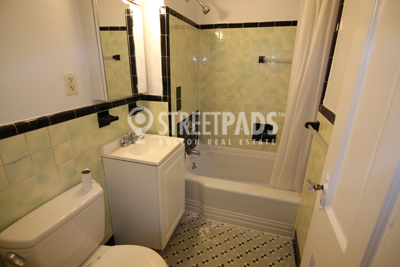 75 Kilsyth Rd, Brighton