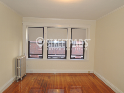 Photos of apartment on Washington St.,Malden MA 02148