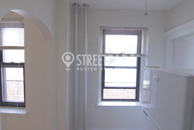 Photos of apartment on Pleasant St.,Malden MA 