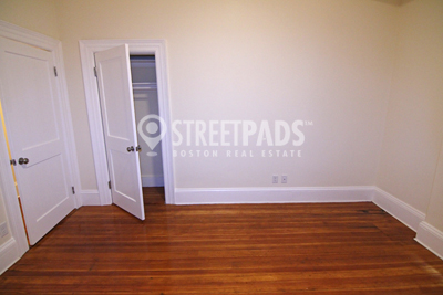 Photos of apartment on Beacon St.,Brookline MA 02446