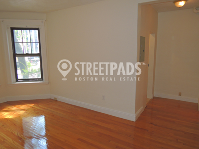 115 Saint Stephen St, Fenway