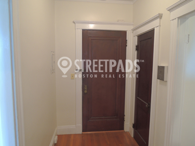Photos of apartment on Washington St.,Malden MA 02148