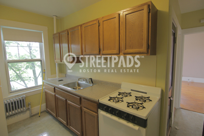 Photos of apartment on Summer St.,Somerville MA 02143