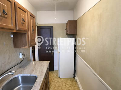 Photos of apartment on Washington St.,Malden MA 02148