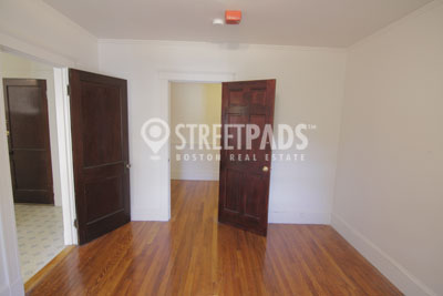 Photos of apartment on Summer St.,Somerville MA 02143