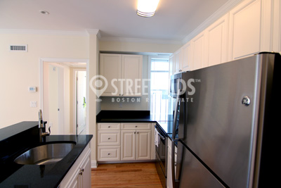 Photos of apartment on Chauncy St.,Cambridge MA 02138