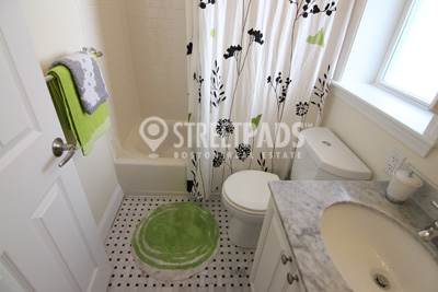 Photos of apartment on Chauncy St.,Cambridge MA 02138