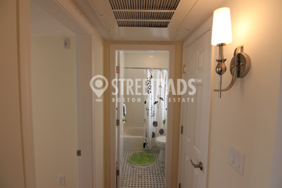 Photos of apartment on Chauncy St.,Cambridge MA 02138