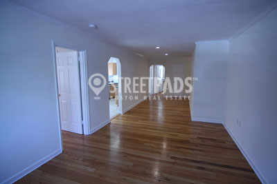 60 Brattle St, Harvard Square