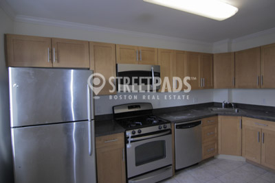 Photos of apartment on Brattle St.,Cambridge MA 02138