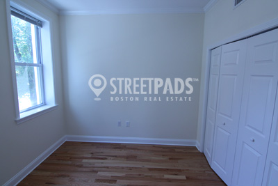 Photos of apartment on Chauncy St.,Cambridge MA 02138