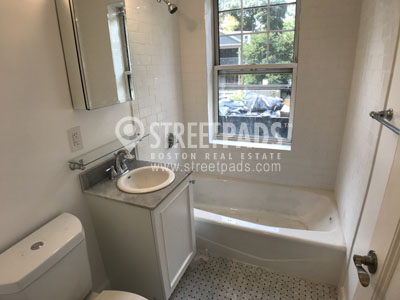 Photos of apartment on Chauncy St.,Cambridge MA 02138