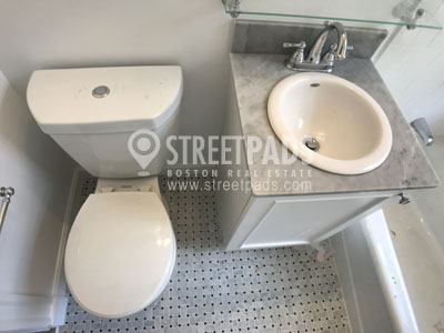 Photos of apartment on Chauncy St.,Cambridge MA 02138