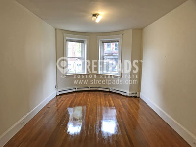 Photos of apartment on Perry St.,Brookline MA 02445