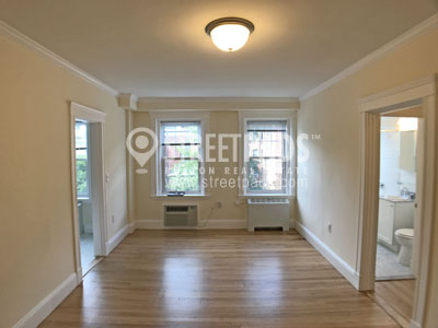 Photos of apartment on Chauncy St.,Cambridge MA 02387