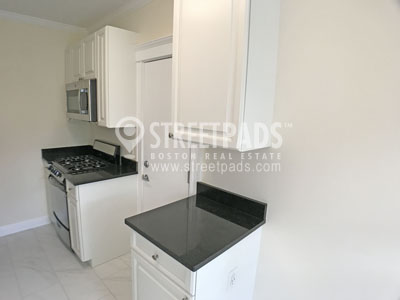Photos of apartment on Chauncy St.,Cambridge MA 02387