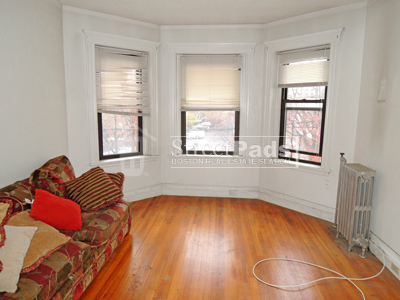 Photos of apartment on Washington St.,Malden MA 02148