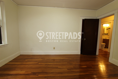 Photos of apartment on Pleasant St.,Malden MA 02148