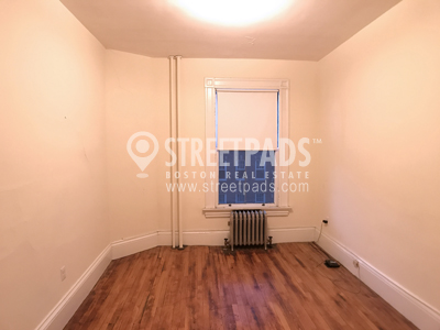 2 Ware St, Harvard Square