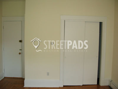 Photos of apartment on Fairbanks St.,Brookline MA 02446