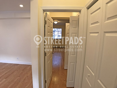 70 Saint Paul St, Coolidge Corner