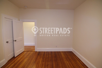 Photos of apartment on Beacon St.,Brookline MA 02446