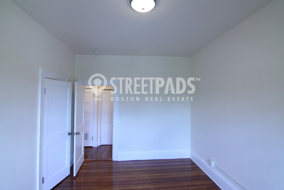 Photos of apartment on Beacon St.,Brookline MA 02446