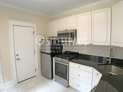 Photos of apartment on Chauncy St.,Cambridge MA 02138
