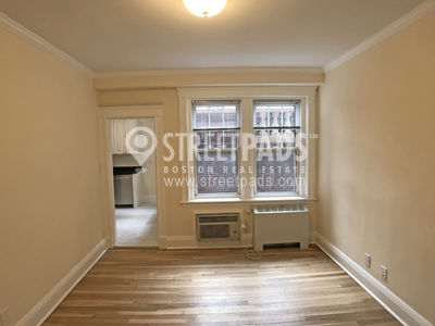 Photos of apartment on Chauncy St.,Cambridge MA 02138