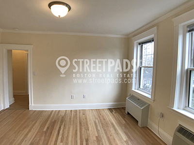 Photos of apartment on Chauncy St.,Cambridge MA 02138
