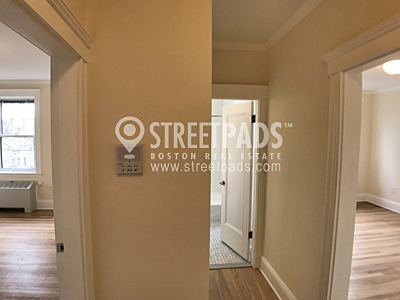 Photos of apartment on Chauncy St.,Cambridge MA 02138