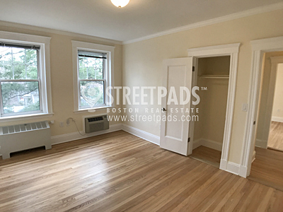 Photos of apartment on Chauncy St.,Cambridge MA 02138