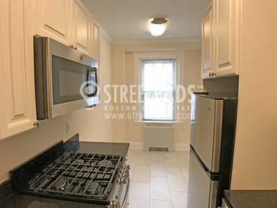 Photos of apartment on Chauncy St.,Cambridge MA 02138