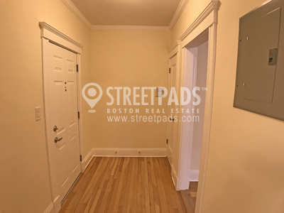 Photos of apartment on Chauncy St.,Cambridge MA 02138