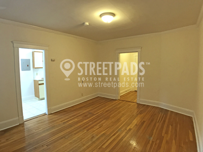 18 Chauncy St, Harvard Square