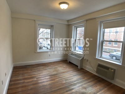 Photos of apartment on Chauncy St.,Cambridge MA 