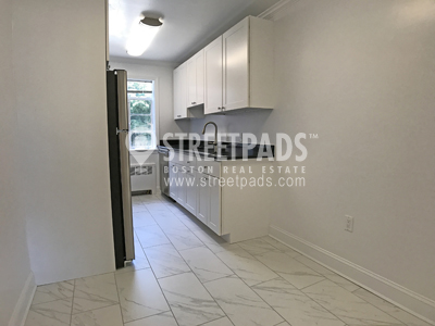 86 Saint Paul St, Coolidge Corner