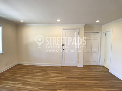 86 Saint Paul St, Coolidge Corner