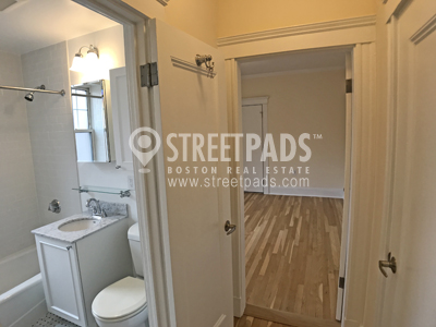 24 Chauncy St, Harvard Square