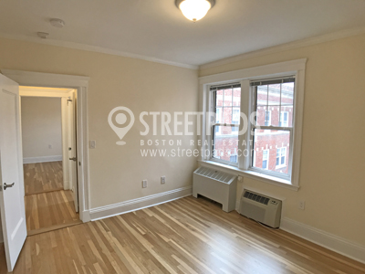 24 Chauncy St, Harvard Square